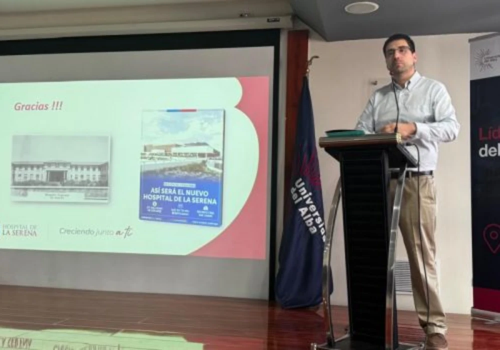 Dr Francisco Rodriguez en Udalba la serena lleva jornada salud integral